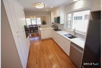 6 Dennis Drive, New Britain, CT 06053 - Photo 7