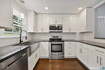 350 Bristol Street #C4, Waterbury, CT 06708 - Photo 7