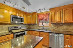 5 Chimney Hill Rd, Wallingford, CT 06492 - Photo 9