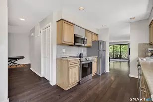 78 Turtle Bay Dr, Branford, CT 06405 - Photo 9