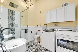 94 Midwood Ave, Wolcott, CT 06716 - Photo 15