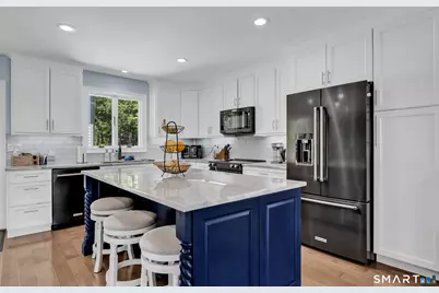 94 Midwood Avenue, Wolcott, CT 06716 - Photo 3