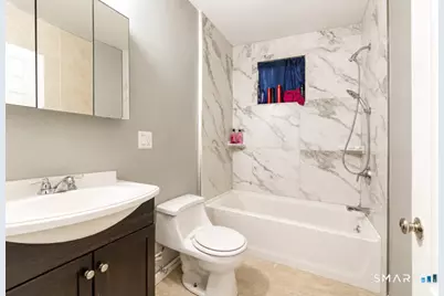208 Clark Street, New Britain, CT 06051 - Photo 25