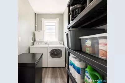 208 Clark Street, New Britain, CT 06051 - Photo 9