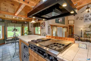 126 E Putnam Rd, Putnam, CT 06260 - Photo 9