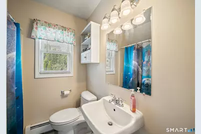 16 Fairfield Avenue, Shelton, CT 06484 - Photo 23