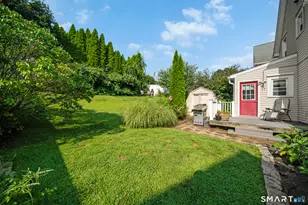 16 Fairfield Ave, Shelton, CT 06484 - Photo 3
