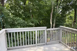 90 Manorwood Dr, Branford, CT 06405 - Photo 19