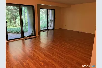 469 Heritage Village #B, Southbury, CT 06488 - Photo 3