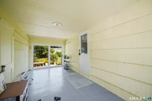 2 Post Rd, Enfield, CT 06082 - Photo 7