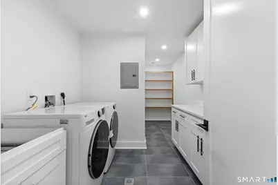 150 Wildwood Road, Stamford, CT 06903 - Photo 37