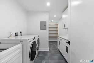 150 Wildwood Rd, Stamford, CT 06903 - Photo 37