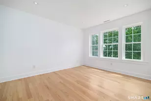 1911 Summer St, Stamford, CT 06905 - Photo 9