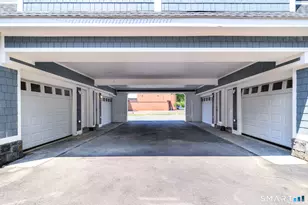 1911 Summer St, Stamford, CT 06905 - Photo 17