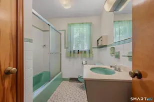 146 Walnut St, Southington, CT 06489 - Photo 11