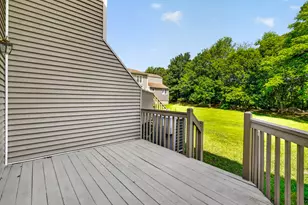 73 Cobblestone Dr, Groton, CT 06340 - Photo 15