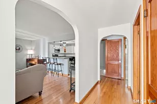 103 Richmond Ave, West Haven, CT 06516 - Photo 17