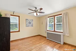 103 Richmond Ave, West Haven, CT 06516 - Photo 15