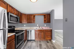 135 Heather Ridge, Shelton, CT 06484 - Photo 11