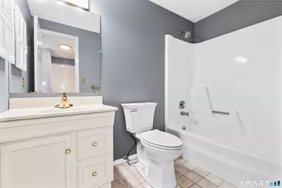 135 Heather Ridge #135, Shelton, CT 06484 - Photo 13