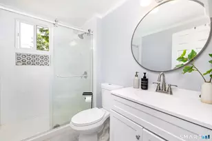 48 Whitney St, East Hartford, CT 06118 - Photo 13