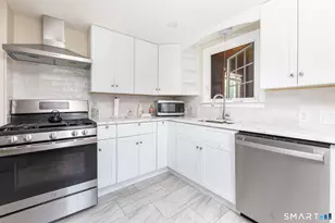 48 Whitney St, East Hartford, CT 06118 - Photo 1