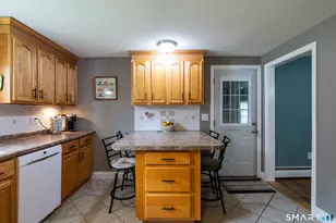 20 Basley Rd, Plainfield, CT 06374 - Photo 5