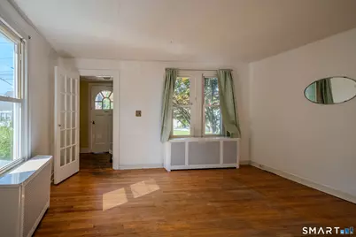 336 Barnum Ter Extension, Stratford, CT 06614 - Photo 5