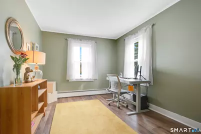 393 Griswold Street, Glastonbury, CT 06033 - Photo 15