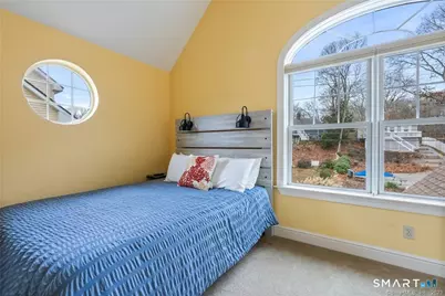 33 Marshfield Road, East Lyme, CT 06357 - Photo 19