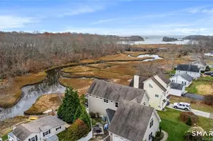 33 Marshfield Rd, East Lyme, CT 06357 - Photo 35