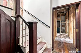 233 Blatchley Ave, New Haven, CT 06513 - Photo 11