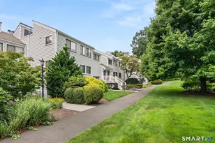 173 Rowayton Woods Dr, Norwalk, CT 06854 - Photo 1