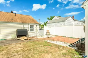63 Crescent Dr, East Hartford, CT 06118 - Photo 37