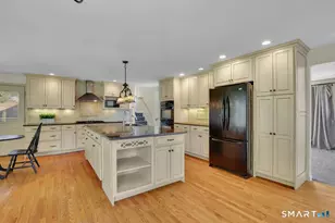 5 Arlington St N, Meriden, CT 06450 - Photo 3