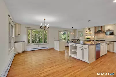 5 Arlington Street North, Meriden, CT 06450 - Photo 9