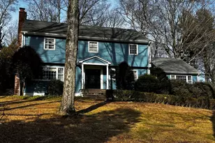 40 Pequot Trail, Westport, CT 06880 - Photo 1