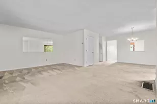 196 New Haven Ave, Derby, CT 06418 - Photo 9