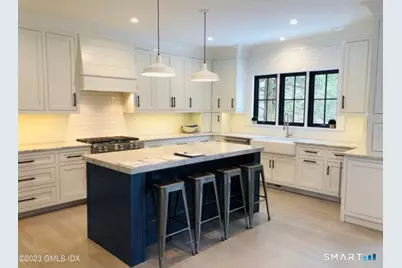 34 Wescott Street, Greenwich, CT 06878 - Photo 9