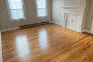 36 Pleasant St, Groton, CT 06340 - Photo 3