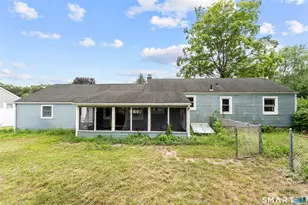 422 Denslow St, Windsor Locks, CT 06096 - Photo 29