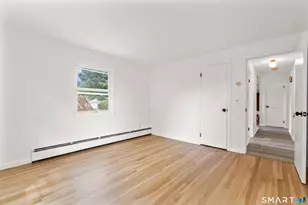 422 Denslow St, Windsor Locks, CT 06096 - Photo 15