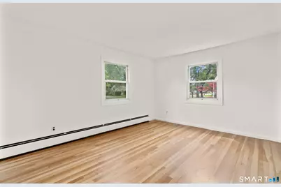 422 Denslow Street, Windsor Locks, CT 06096 - Photo 11