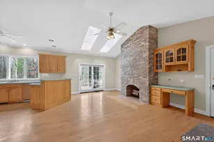 724 Strong Rd, South Windsor, CT 06074 - Photo 23