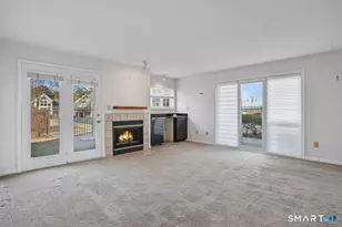 101 Breakers Ln, Stratford, CT 06615 - Photo 15
