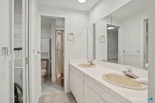 101 Breakers Ln, Stratford, CT 06615 - Photo 29
