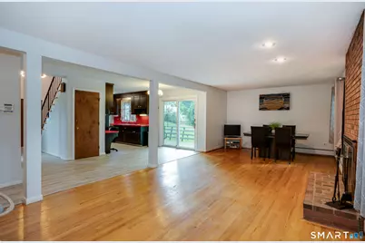 22 Terry Plains Road, Bloomfield, CT 06002 - Photo 7