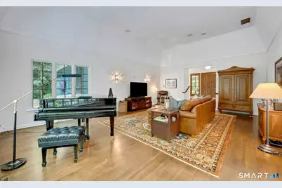 23 Mill Stream Road, Stamford, CT 06903 - Photo 5
