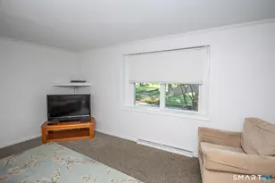 7 Raynham Rd, East Haven, CT 06512 - Photo 9