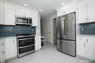 7 Raynham Rd, East Haven, CT 06512 - Photo 5